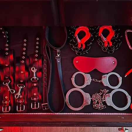 Exclusive Bdsm - Adults Only Lägenhet