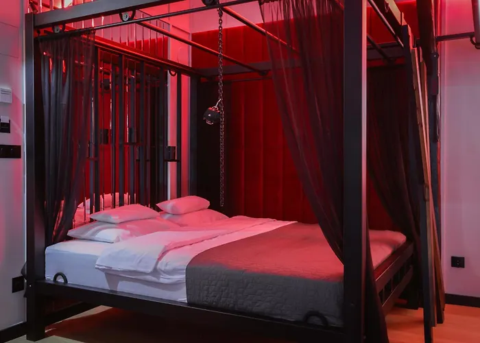 شقة Exclusive Bdsm - Adults Only