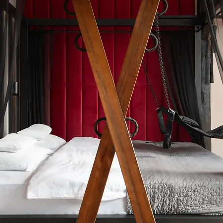 Apartamento Exclusive Bdsm - Adults Only Cracóvia