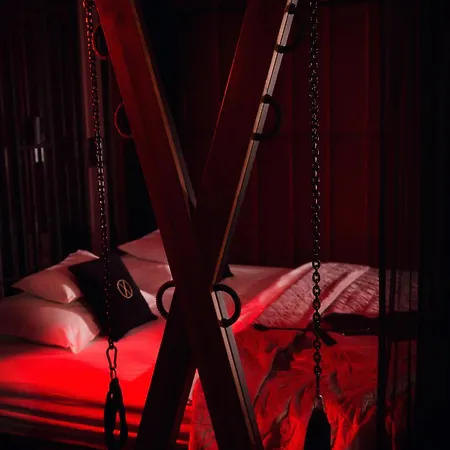Exclusive Bdsm - Adults Only Cracovia